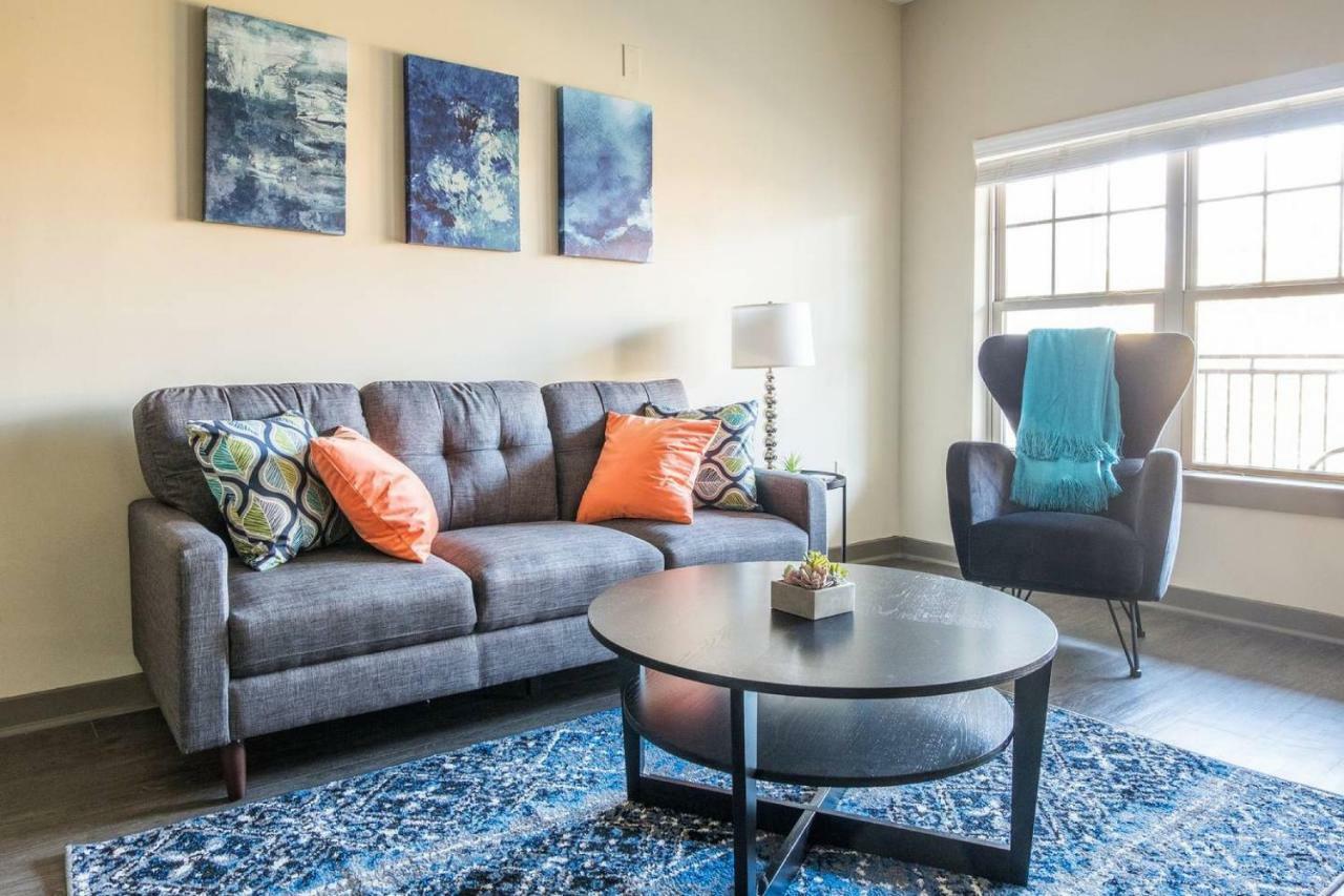 Apartamento Frontdesk Cedar Flats Apts Uptown Charlotte